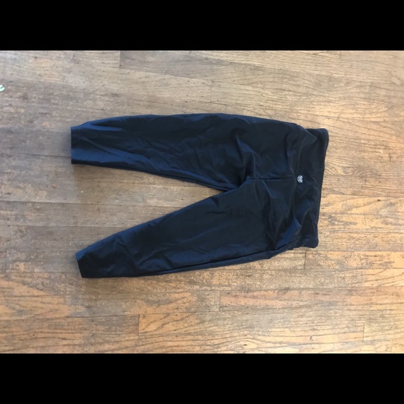 Leggings - Picture 2 of 3